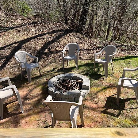 Serenity Views Comfort - Close To City & Parkway! Weaverville Exterior photo